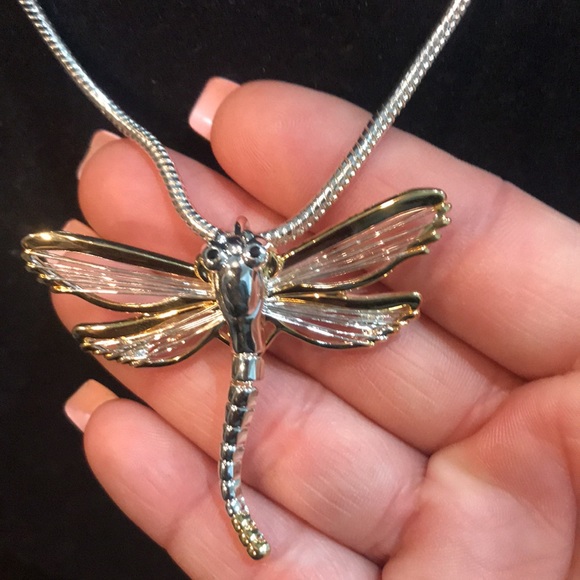 Fashion Jewelry dragonfly pendant & necklace - Picture 5 of 5